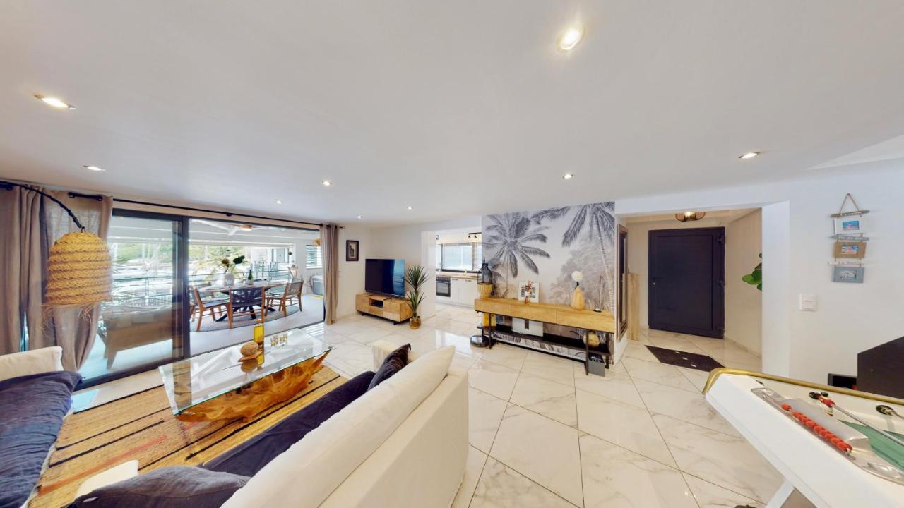Marina, Spa & Sun - 2 Bedrooms - Luxury Apartment Anse Marcel Bagian luar foto
